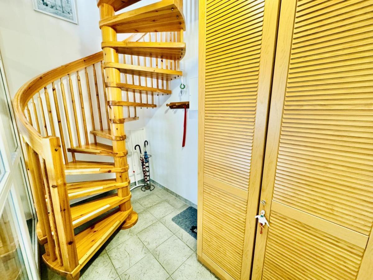 Haus Vier Freunde, Vincent Apartment รอสต็อค ภายนอก รูปภาพ