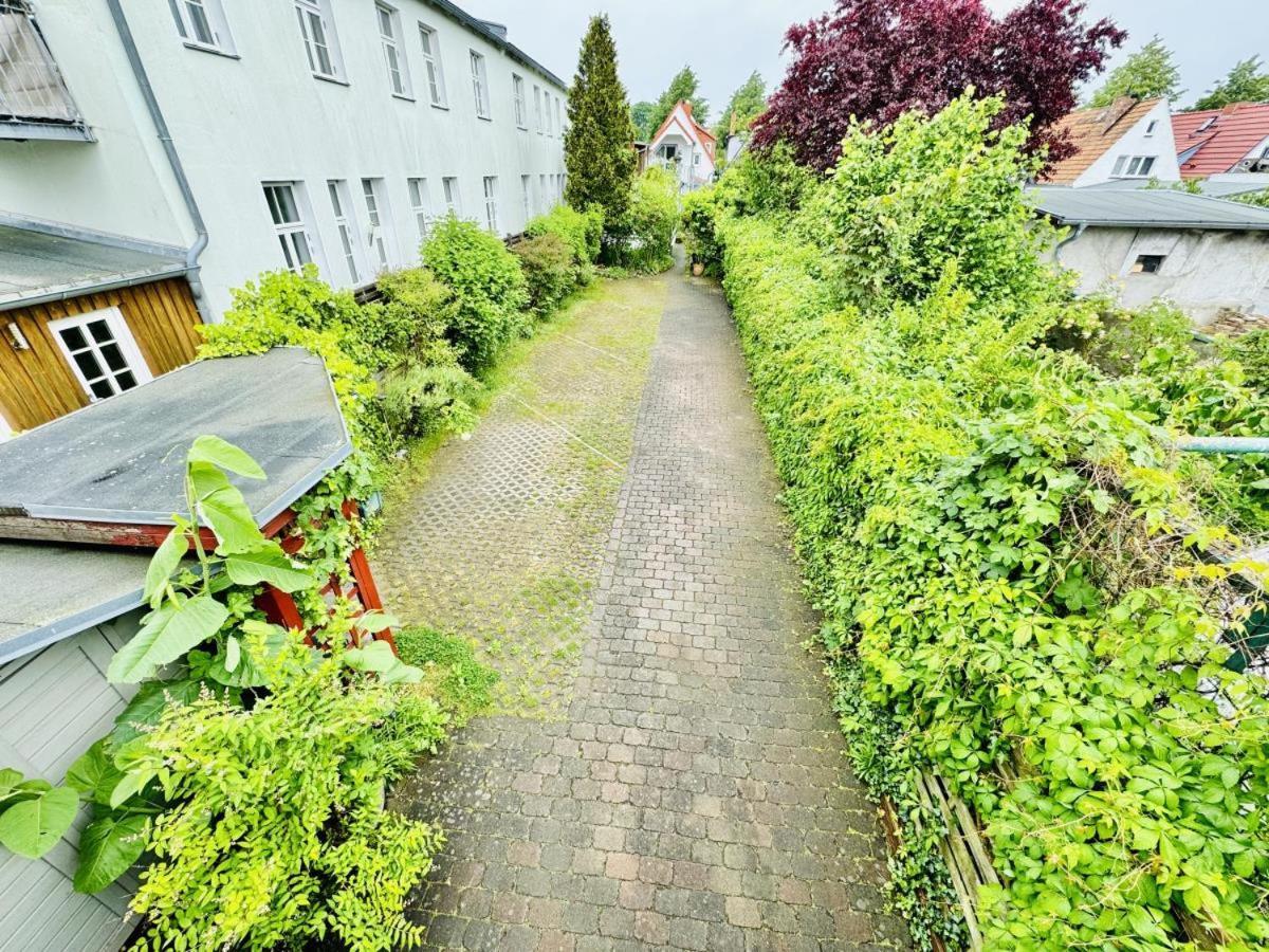 Haus Vier Freunde, Vincent Apartment รอสต็อค ภายนอก รูปภาพ