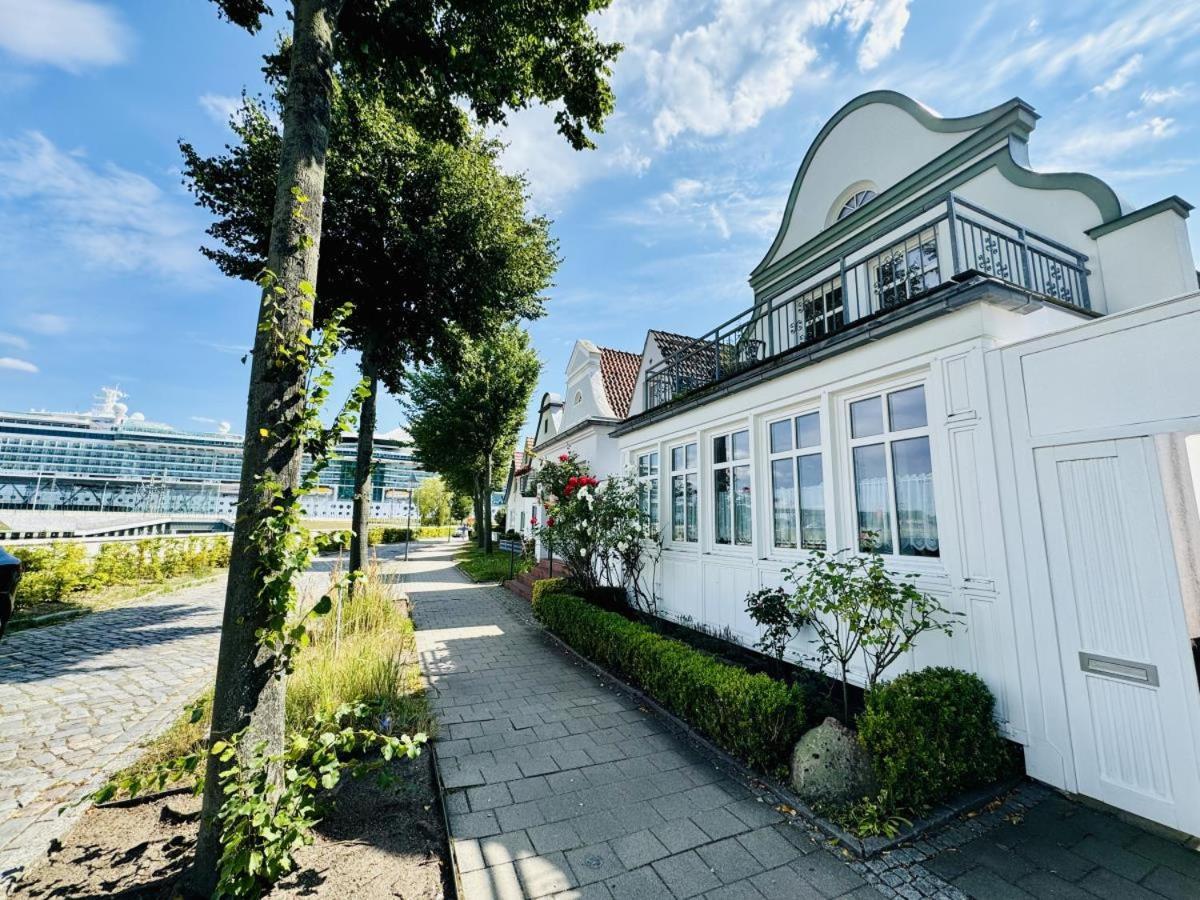 Haus Vier Freunde, Vincent Apartment รอสต็อค ภายนอก รูปภาพ